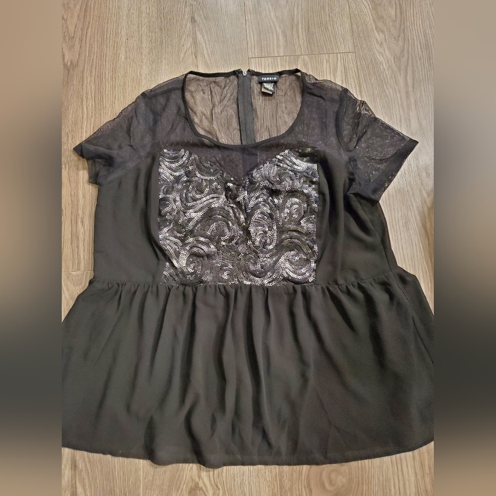 Torrid top